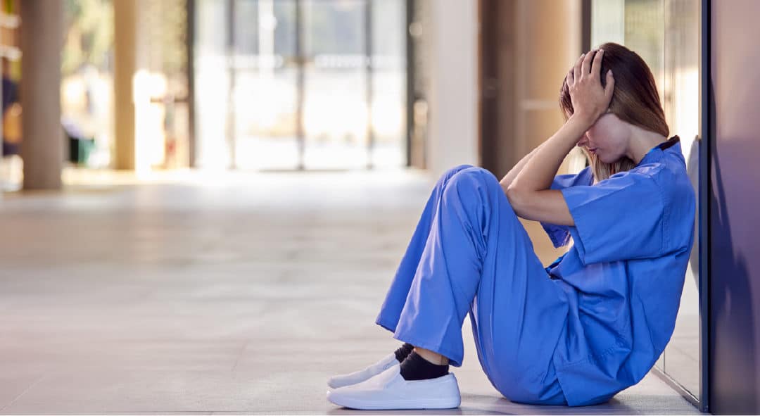 El conseller Balcells continua menyspreant les infermeres reconeixent exclusivament als metges la sobrecàrrega de treball del sistema de salut